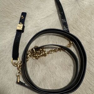 Diane Von Fuerstenberg DVF Elegant Black leather and Gold Chain Belt